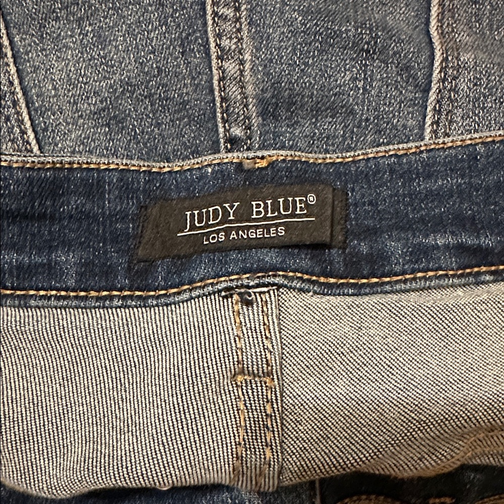 Judy Blue Bermuda Denim Jean Shorts Blue 3XL - Picture 3 of 8